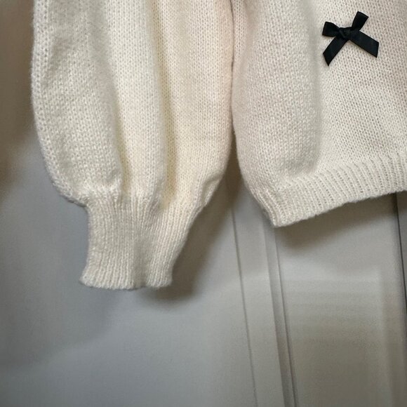 Coquette Ivory and Black Bows Bishop Sleeve Round Neck Sweater 1XL - Picture 10 of 10